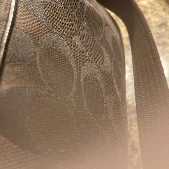 Crossbody/ messenger bag - Picture 10 of 15